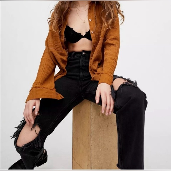 NWT UO BDG Premium High-Waisted Relaxed Straight Jean - Distressed Black 27 - Picture 6 of 11